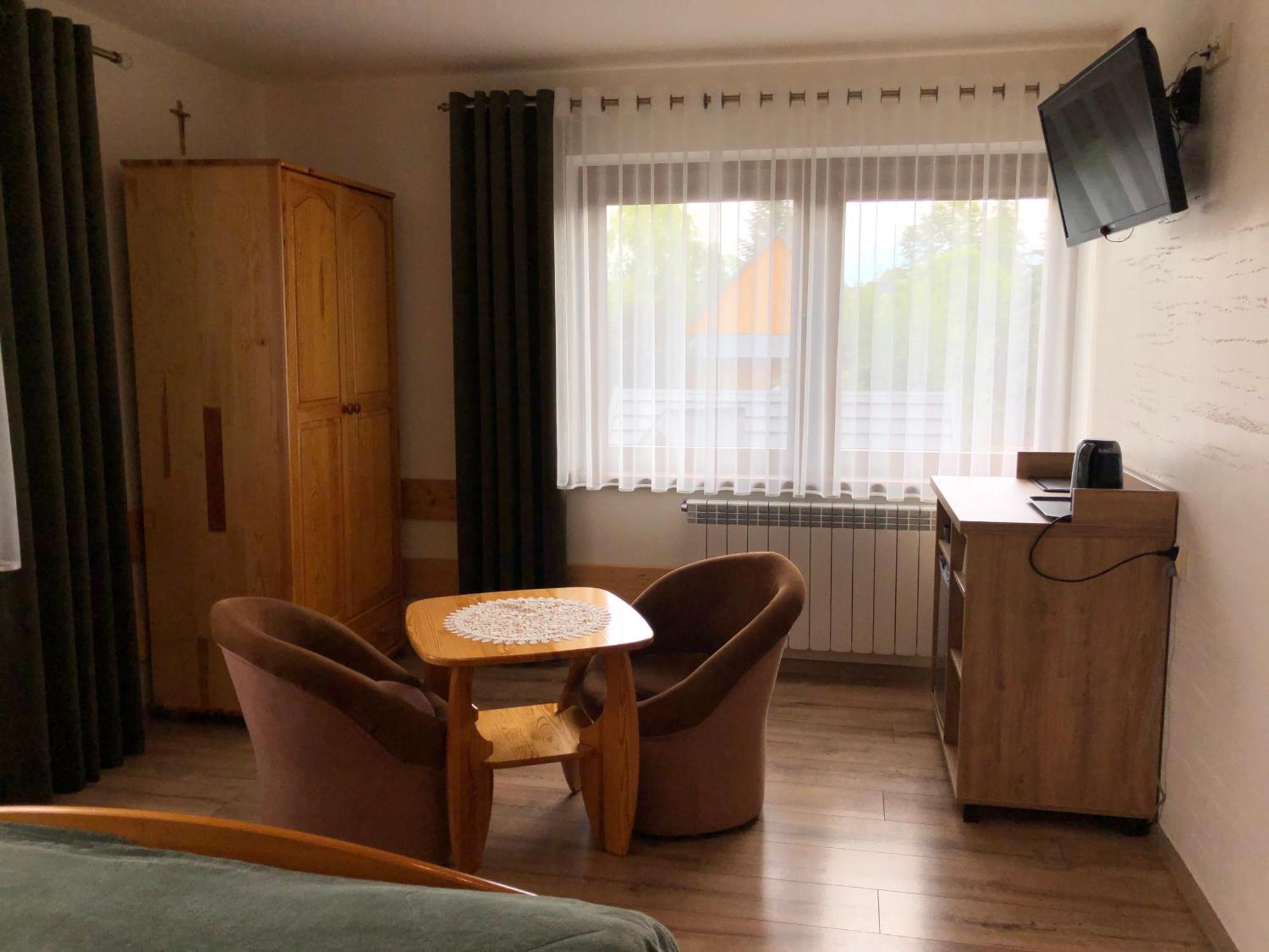 Dw Basia Pokoje I Apartament Bialka Tatrzanska 外观 照片